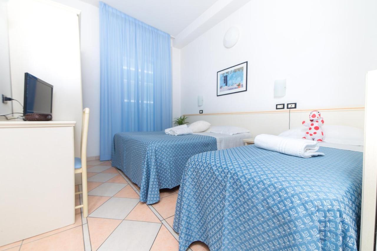 Hotel Elite Cattolica Ngoại thất bức ảnh