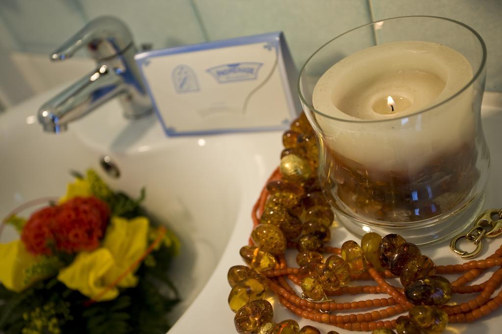 Hotel Elite Cattolica Phòng bức ảnh