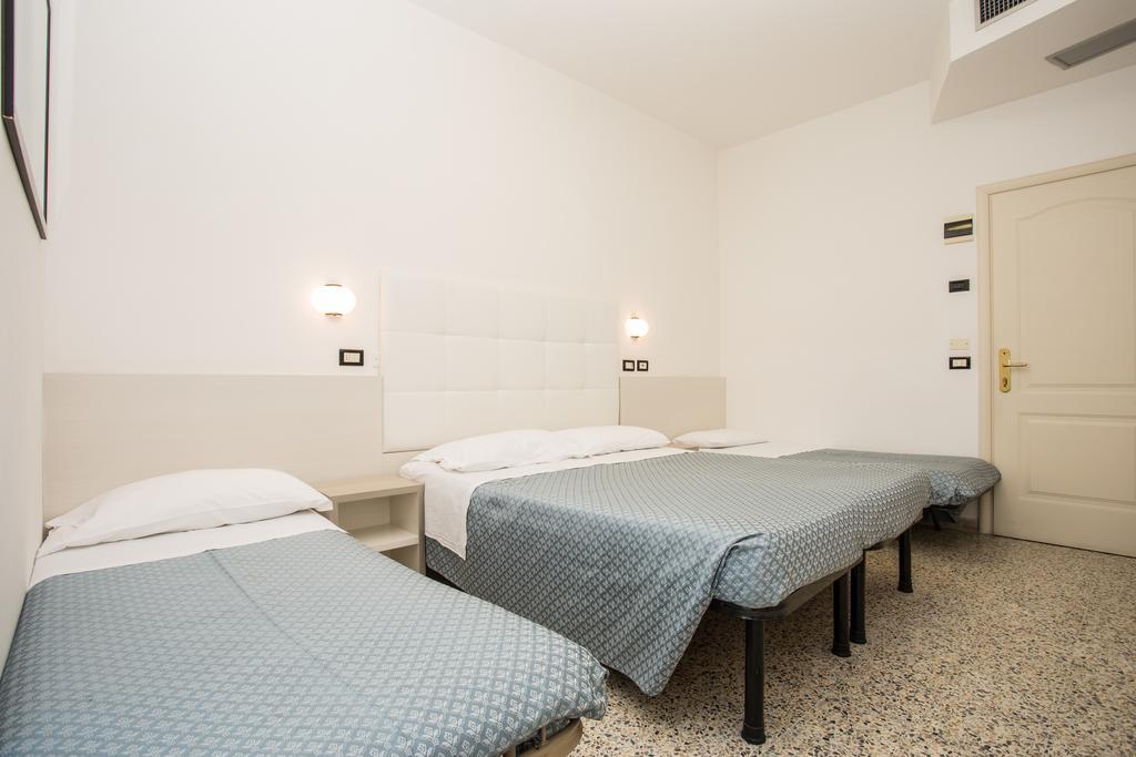 Hotel Elite Cattolica Ngoại thất bức ảnh